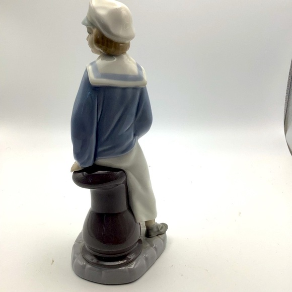 Vintage Llardo Spain Porcelain Sailor Boy Figurine - Picture 8 of 15